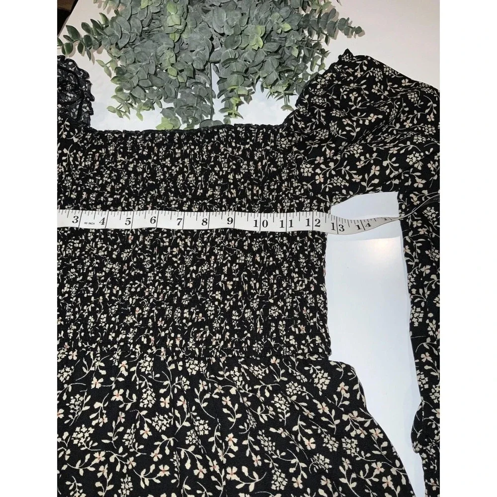 Floral Smocked Dress Womens Small Black Square Neck Long Sleeve Fit & Flare Boho